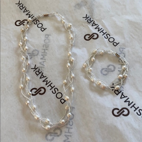 Freshwater pearl necklace  & beaded bracelet   set - Picture 3 of 7